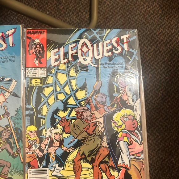 Vintage Comic Book Lot of 6: ElfQuest & Power Man Lot (5 ElfQuest, 1 Power Man) - Picture 3 of 7